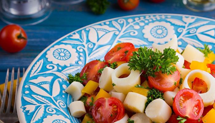 Discover 7 Fun Food Facts!