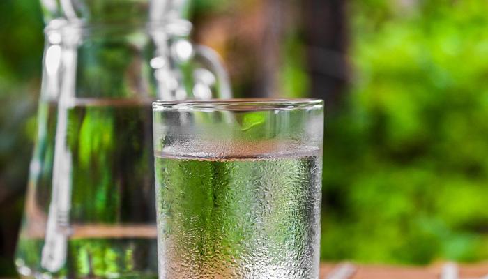 10 Ways to Drink More Water and Love It!