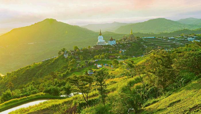See Earth's 10 Most Amazing Natural Wonders.