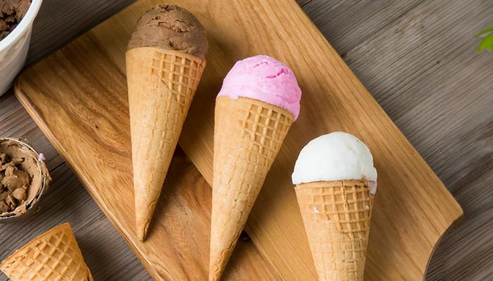 Make Delicious Ice Cream At Home Now!