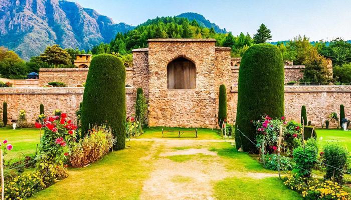 Explore the Wonders of Mughal History