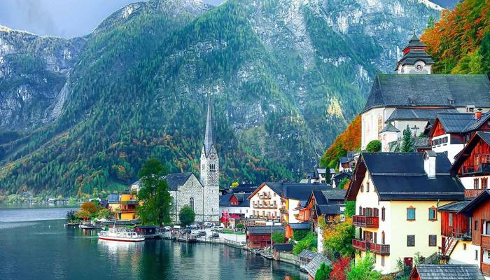 Dreamy Getaways Await Couples Seeking Romance