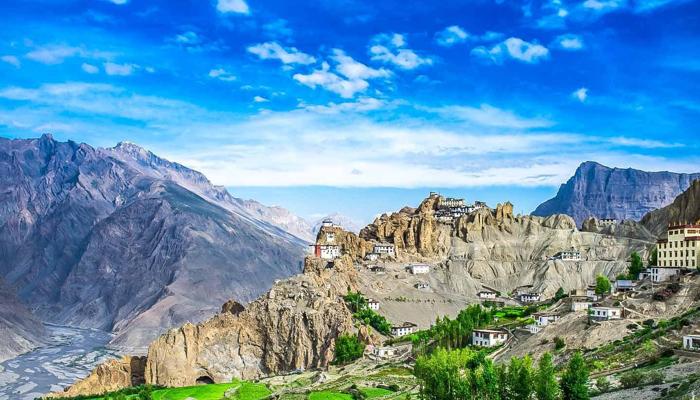 Top 10 Thrilling Trekking Terrains Revealed