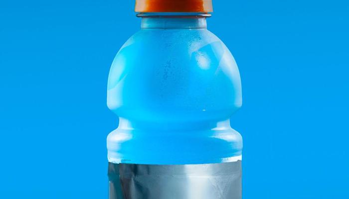 Hydrate Well: 7 Hacks for Athletic Success.