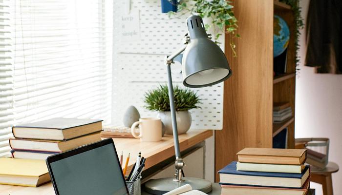 Shine: Personal Style Fuels Career Growth