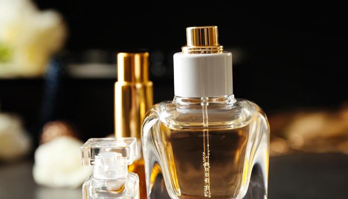 Create Your Signature Style with Fragrance!