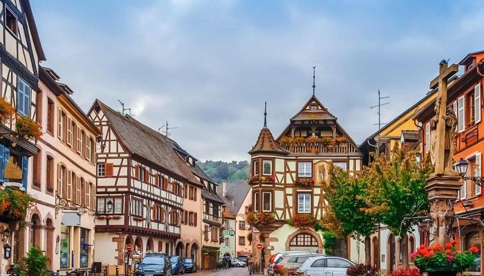 Europe on a Budget: Travel Tips Revealed