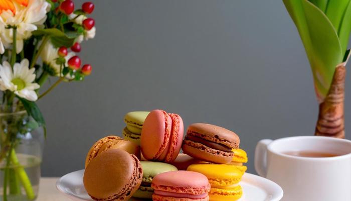 Enjoy Delicious Snacks with Your Afternoon Tea
