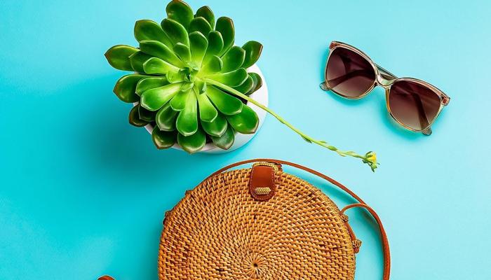 Unlock Your Style with the Right Accessories