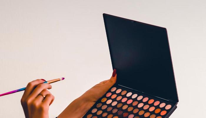 Makeup Secrets Revealed: Unleash Your Beauty!