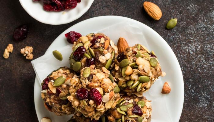 Need Energy? Try These 10 Tasty Snacks!