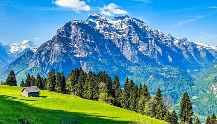 Try Solo Travel And Embrace Adventure!