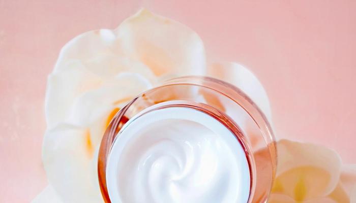 Get Glowing Skin: Follow This 5-Step Routine