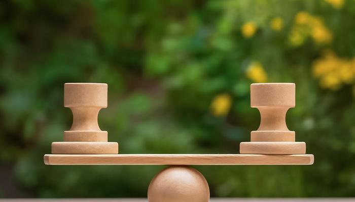 Balance Your Life: 8 Boss Tips For Success