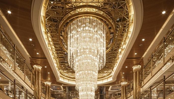 8 Unforgettable Hotels: Dream Getaways Await